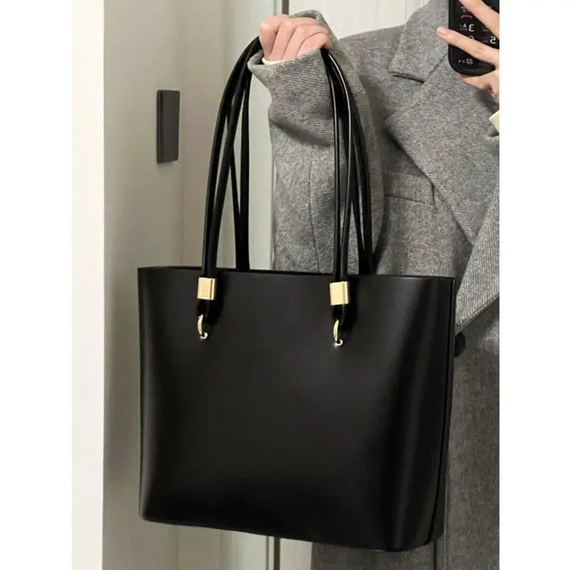 Black Tote Bag 2025 New Women's Zipper Shoulder Bag